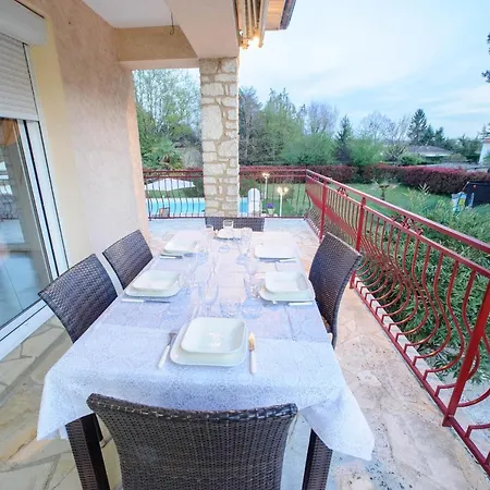 Willa De Moderne A Cote De Bergerac *