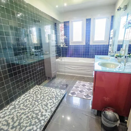 De Moderne à Côté De Bergerac Villa *