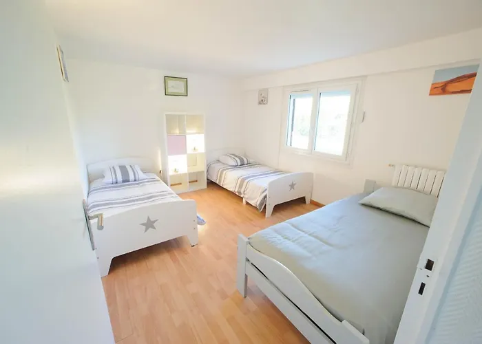 De Moderne A Cote De Bergerac *